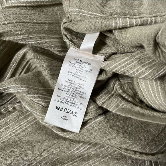 Free People NWT Semi Sweet Cropped Sage Green Lightweight Pants Size Medium - Picture 6 of 11